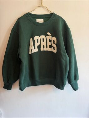 Forest Green Crewneck Sweater - Women's Cozy Pullover